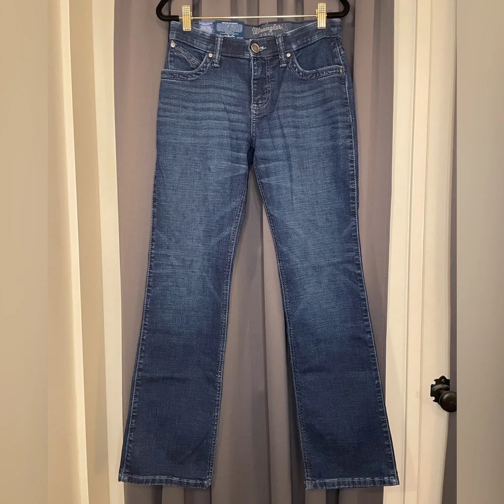 Wrangler Q-Baby Riding Jeans Size 28/5 x 32